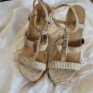 Spring sandals